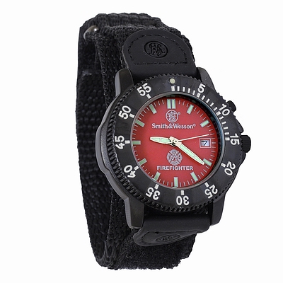  "Firefighter" Smith & Wesson  !!!